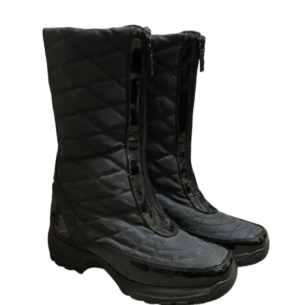 Totes‎ Rain Boots.